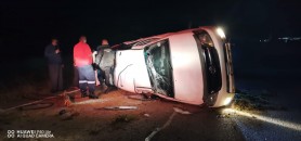 FOTO // Femeie, ucisă în timp ce își căuta telefonul după ce a supraviețuit unui accident rutier